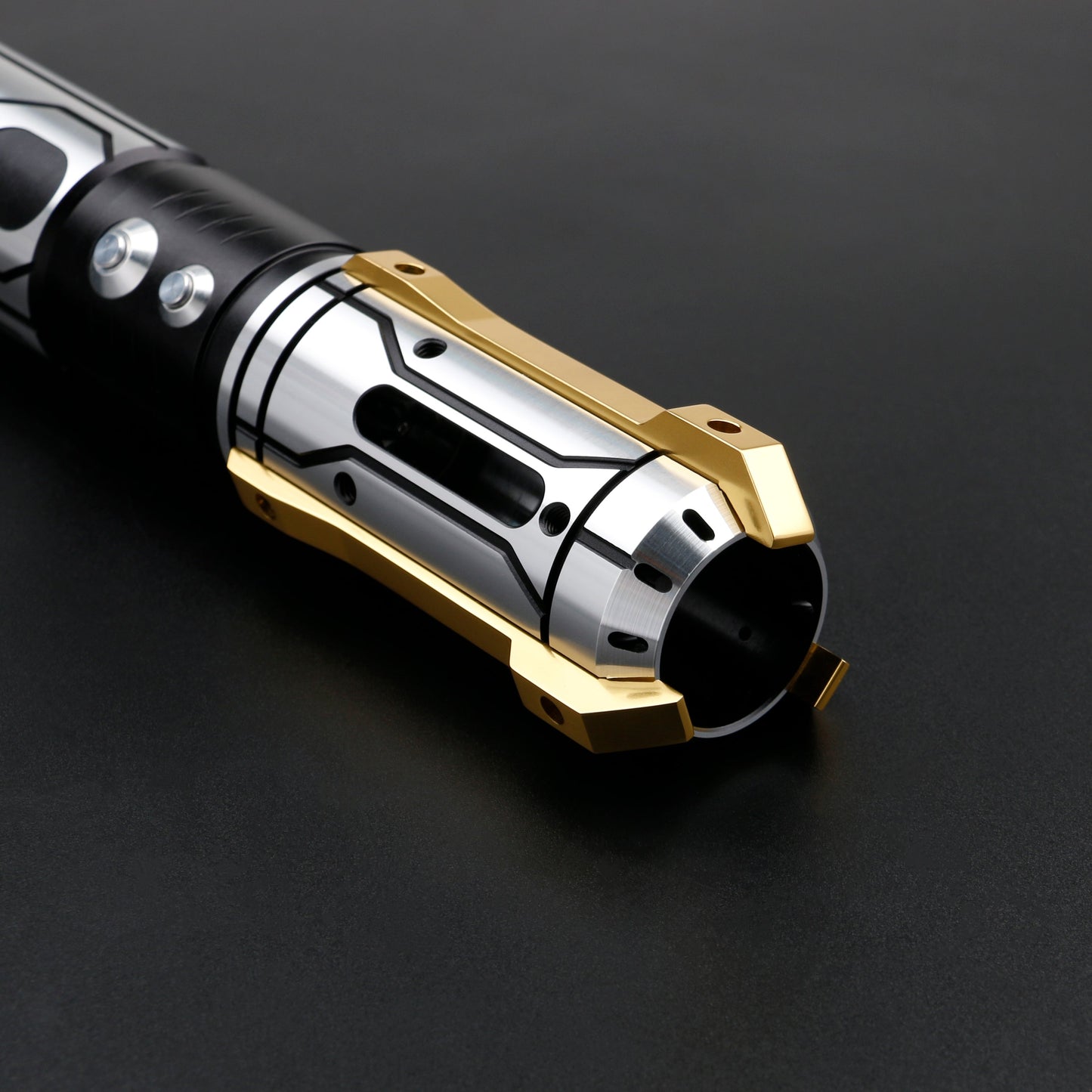 Sabervold Sv-Ravager Lightsaber