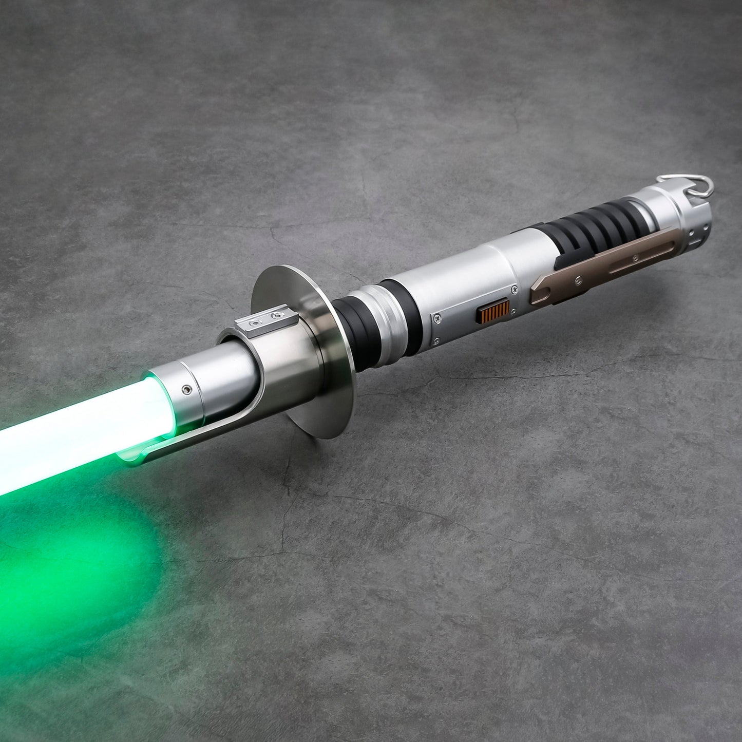 Sabervold Sv-Ezra Iii Lightsaber