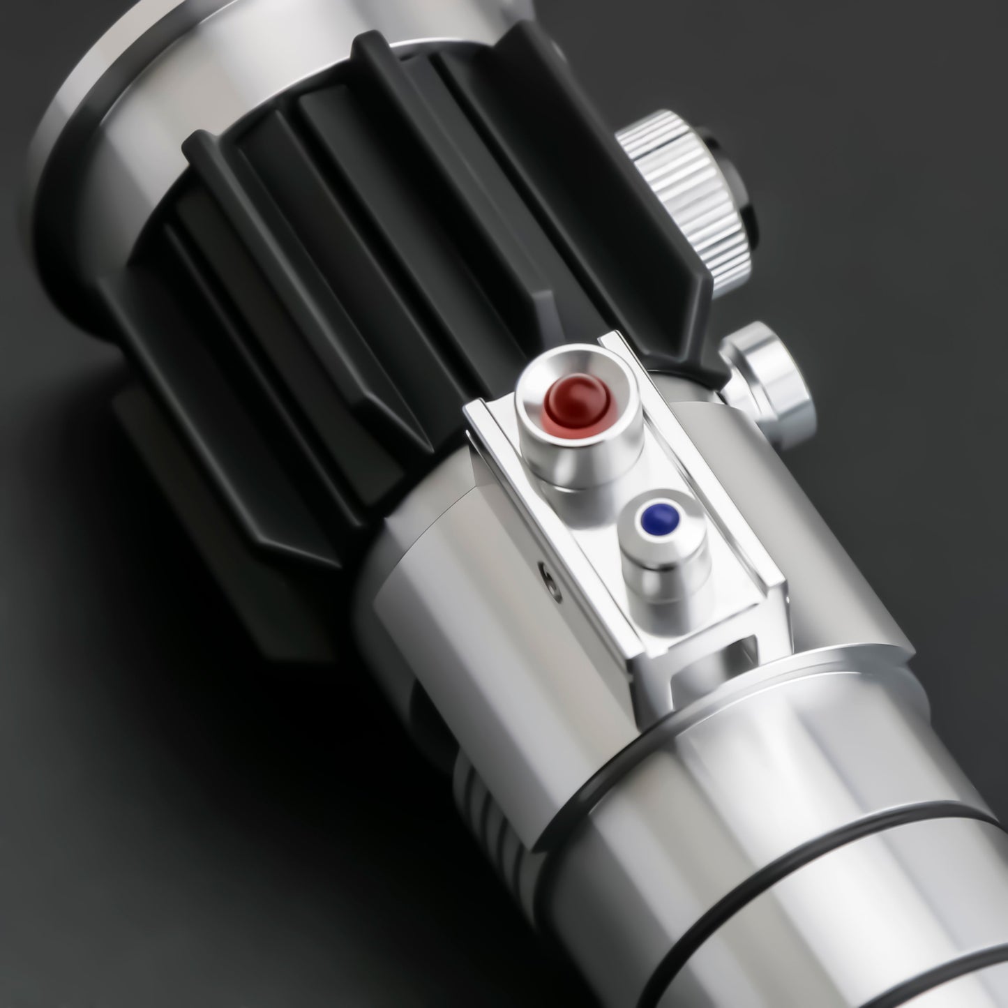 SaberVold SV-Aevora Lightsaber