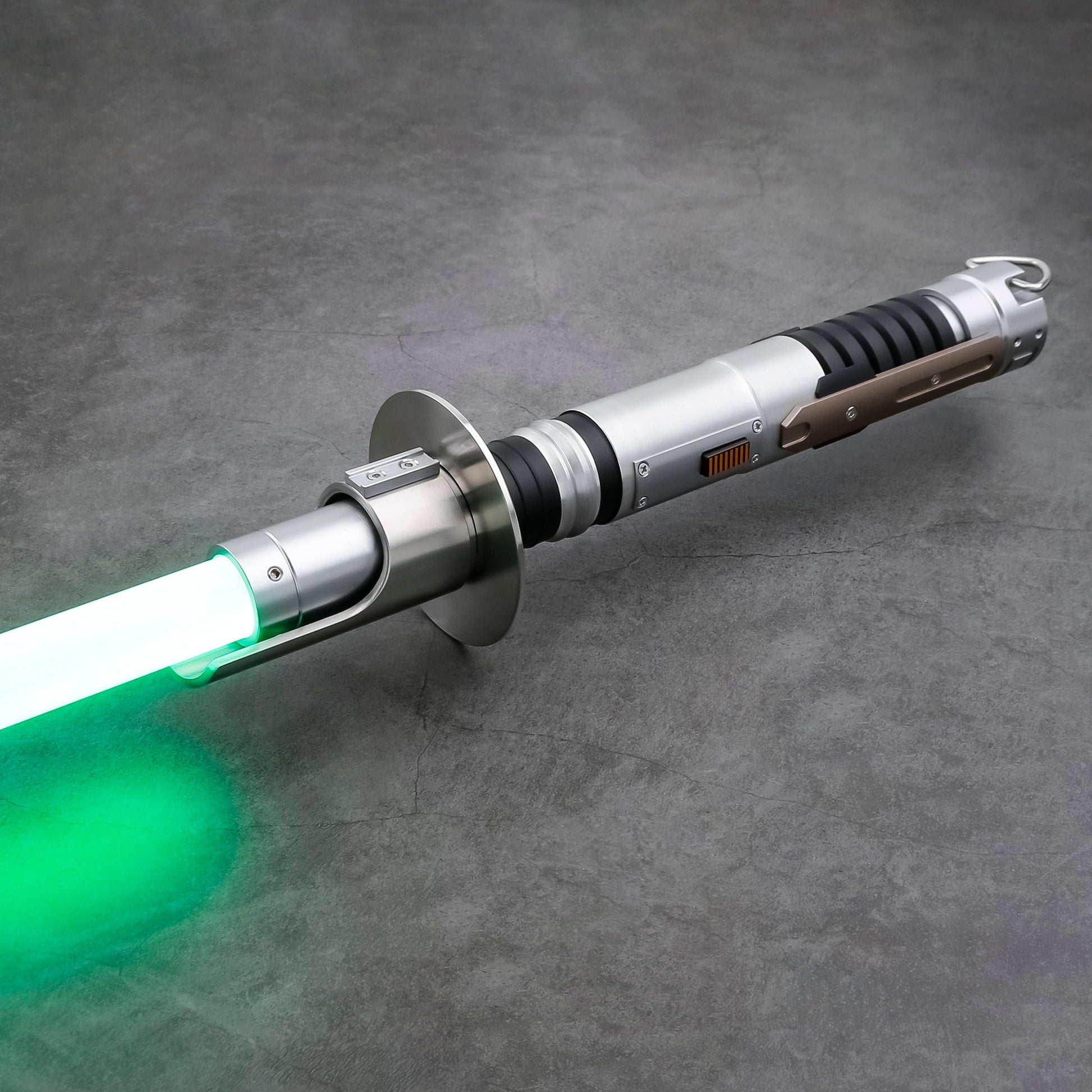 Sabervold Sv-Ezra Iii Lightsaber